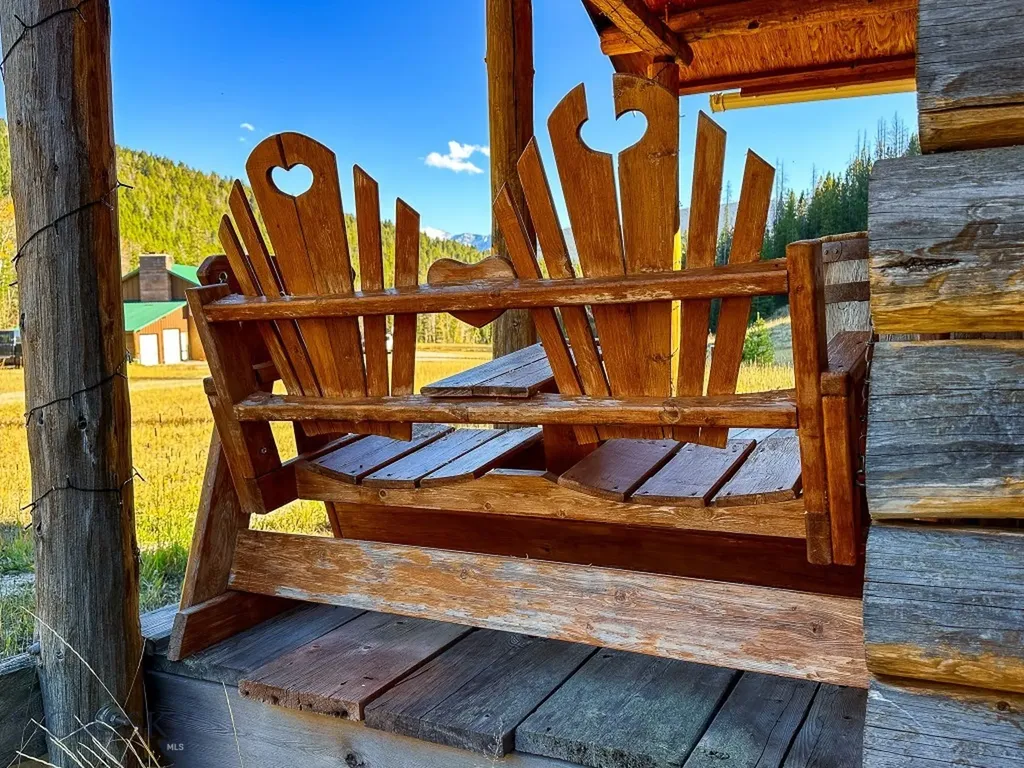425 Lagger Gulch Road Anaconda MT 59711