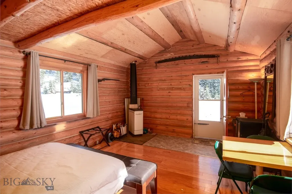 425 Lagger Gulch Road Anaconda MT 59711
