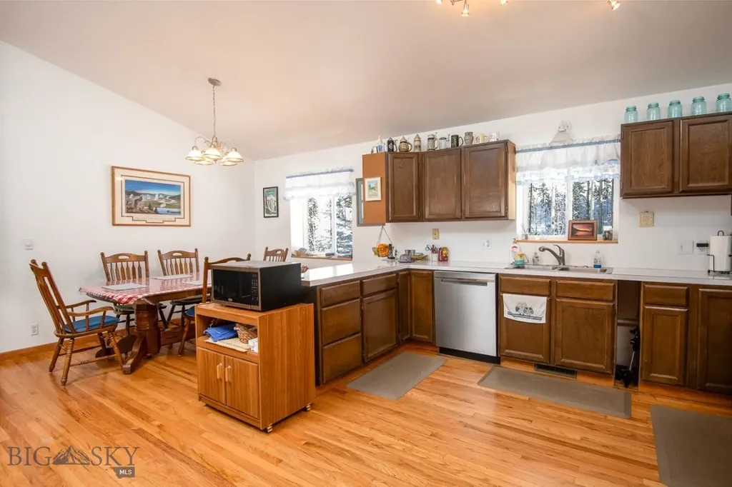 425 Lagger Gulch Road Anaconda MT 59711