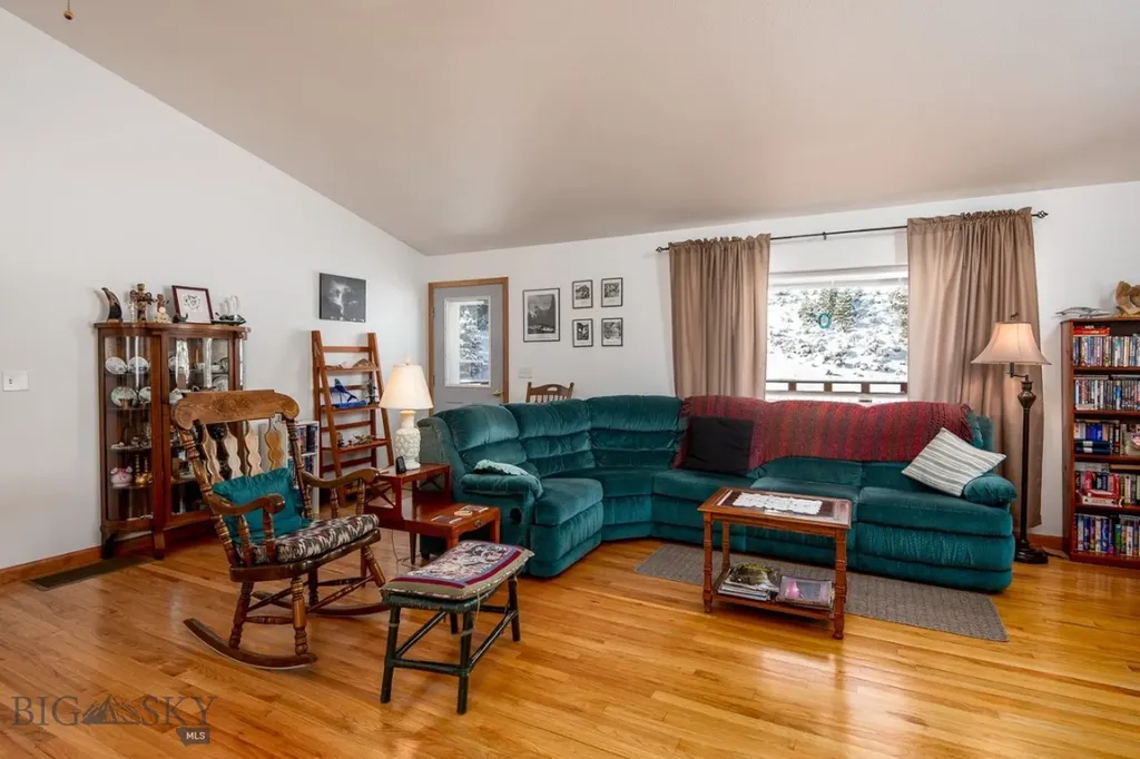 425 Lagger Gulch Road Anaconda MT 59711