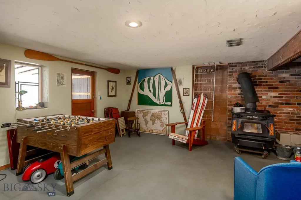 425 Lagger Gulch Road Anaconda MT 59711