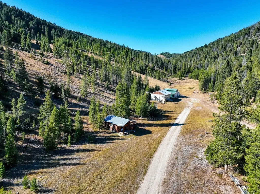 425 Lagger Gulch Road Anaconda MT 59711
