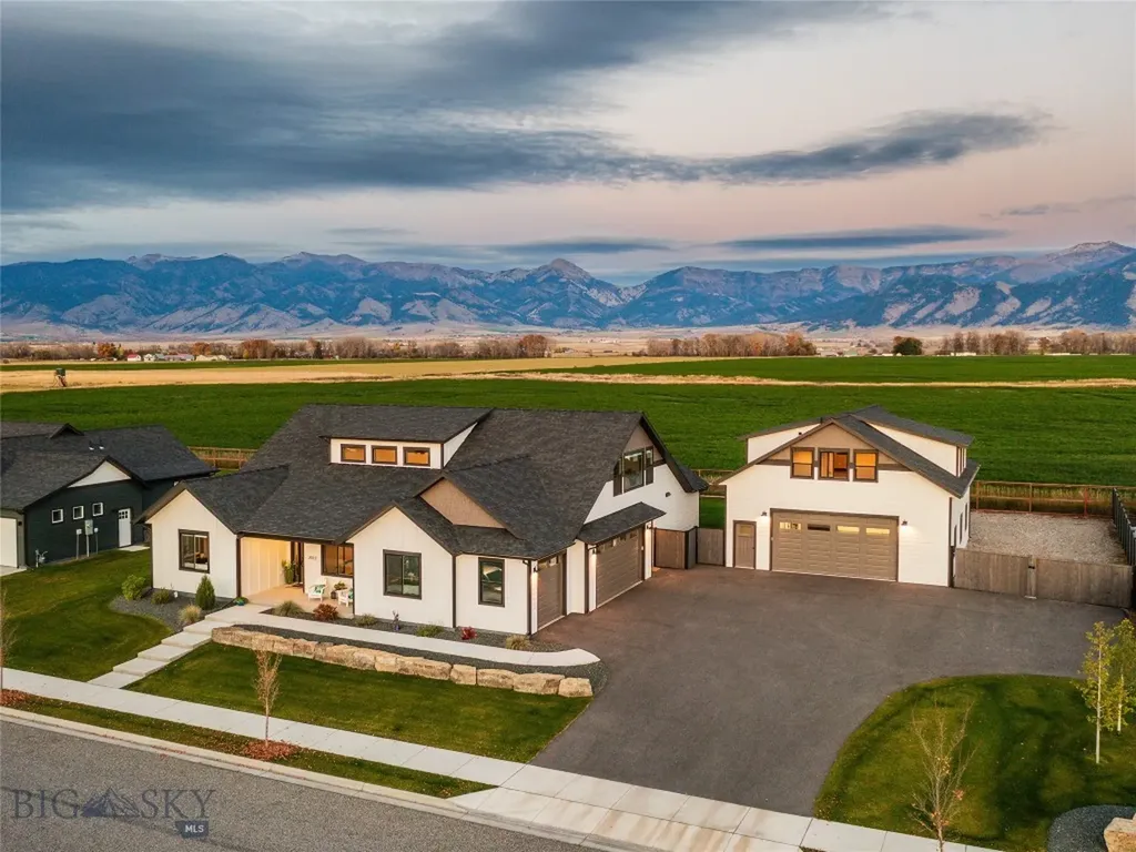 2013 E Silver Circle Belgrade MT 59714