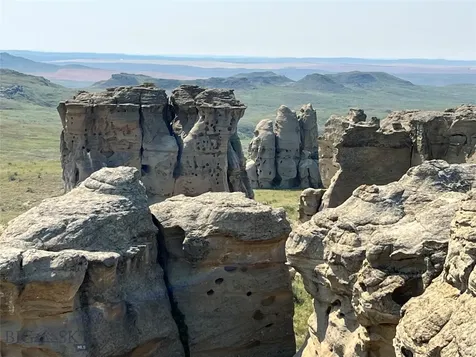 680 Acres Medicine Rocks Road Baker MT 59313