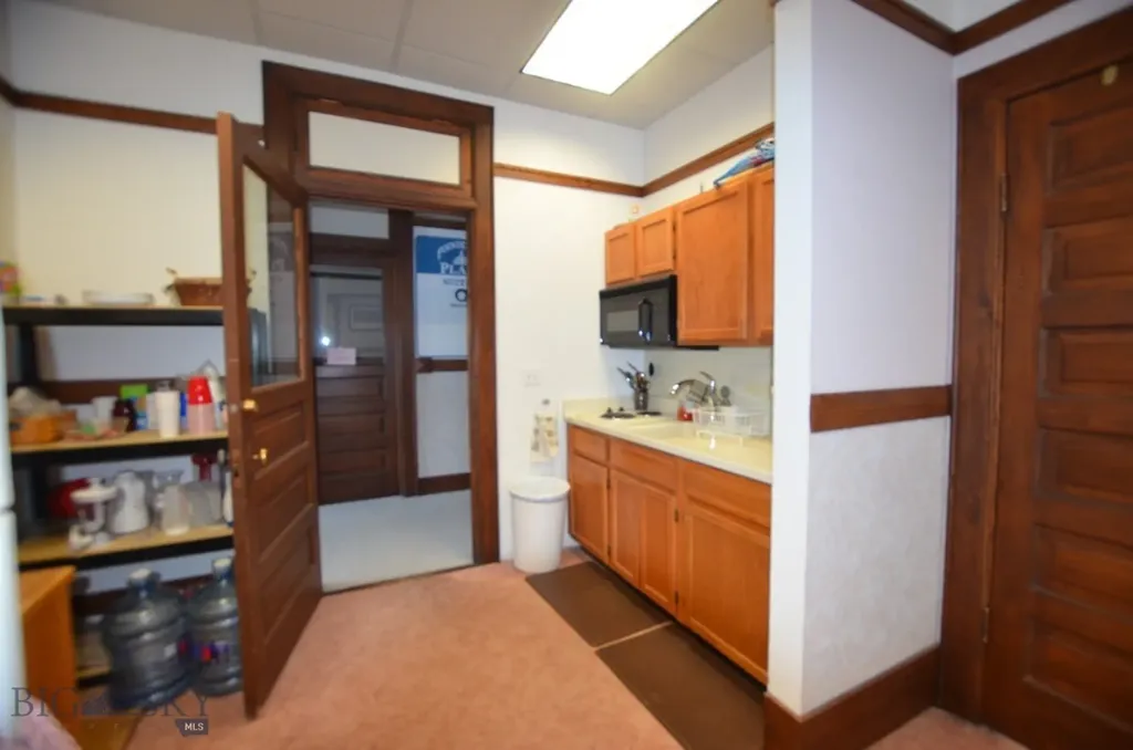 4 S Idaho Street Dillon MT 59725