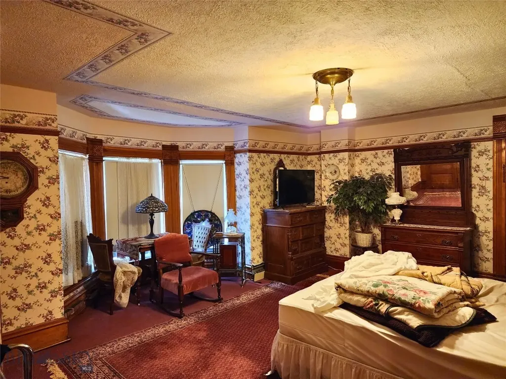 115 E Idaho Virginia City MT 59755