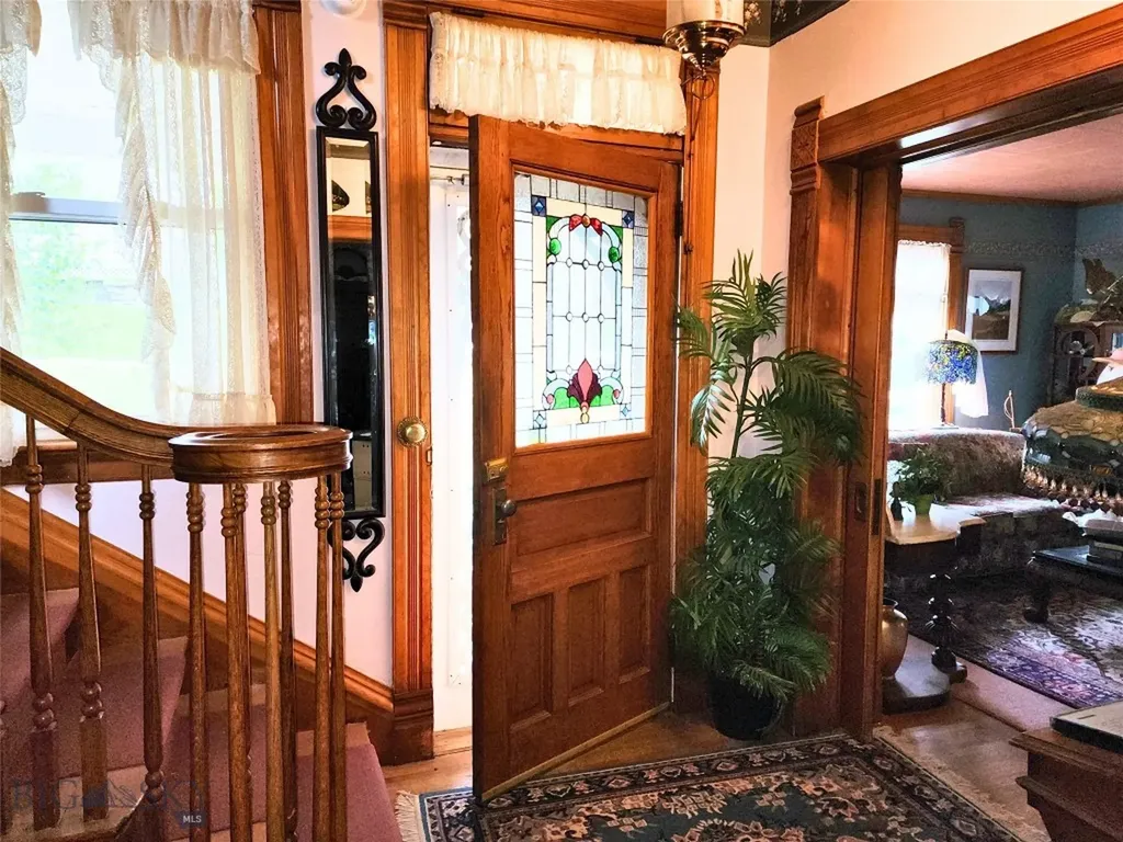 115 E Idaho Virginia City MT 59755