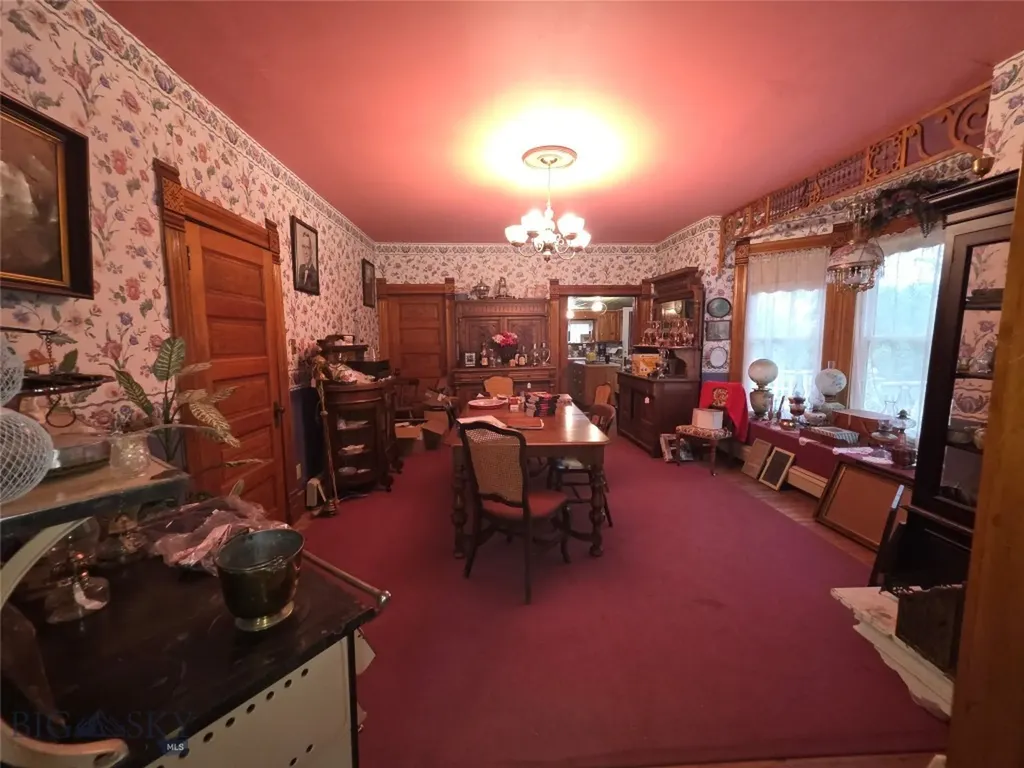 115 E Idaho Virginia City MT 59755