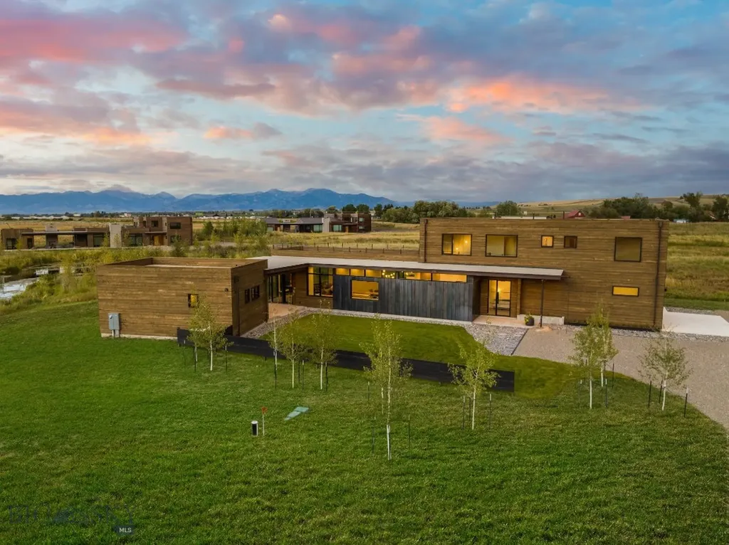 26 River Camp Road Bozeman MT 59718