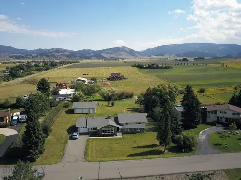 2208 Arrowleaf Hills Bozeman MT 59715