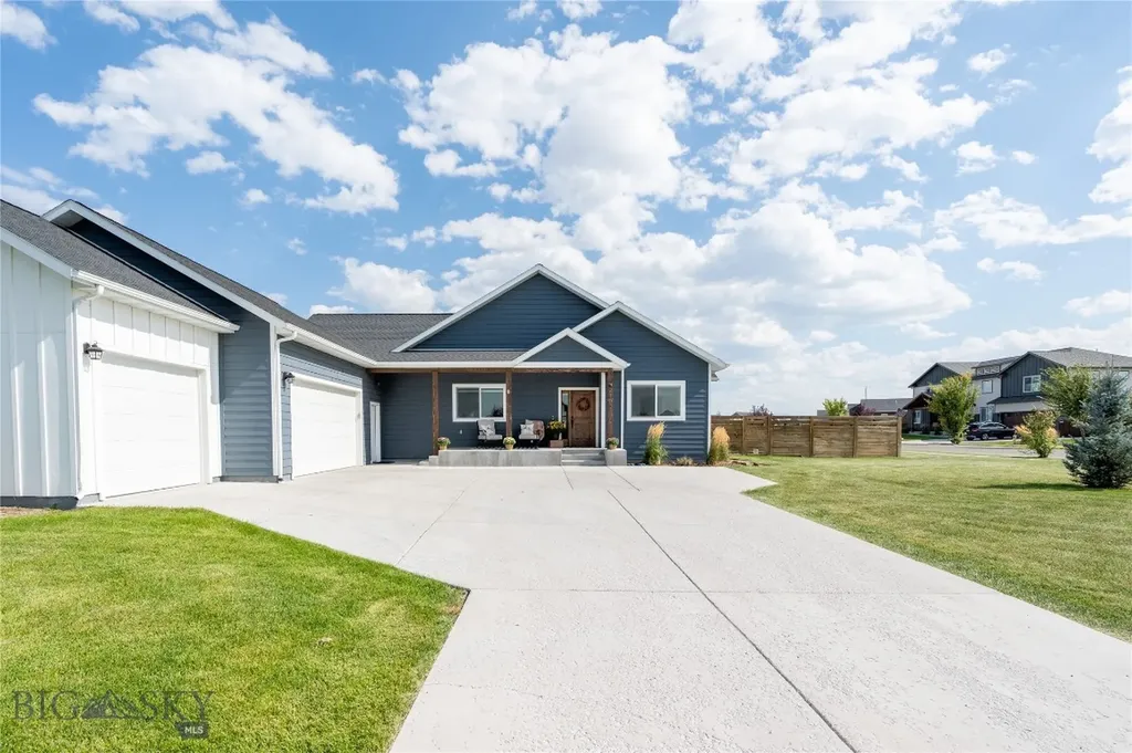 2107 E Silver Circle Belgrade MT 59714