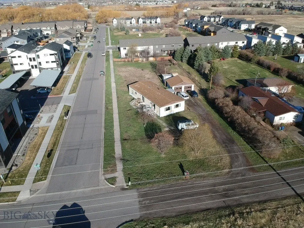 1242 Thomas Drive Bozeman MT 59718