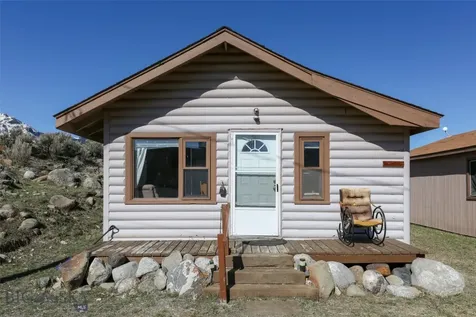 415 Water Street Gardiner MT 59030