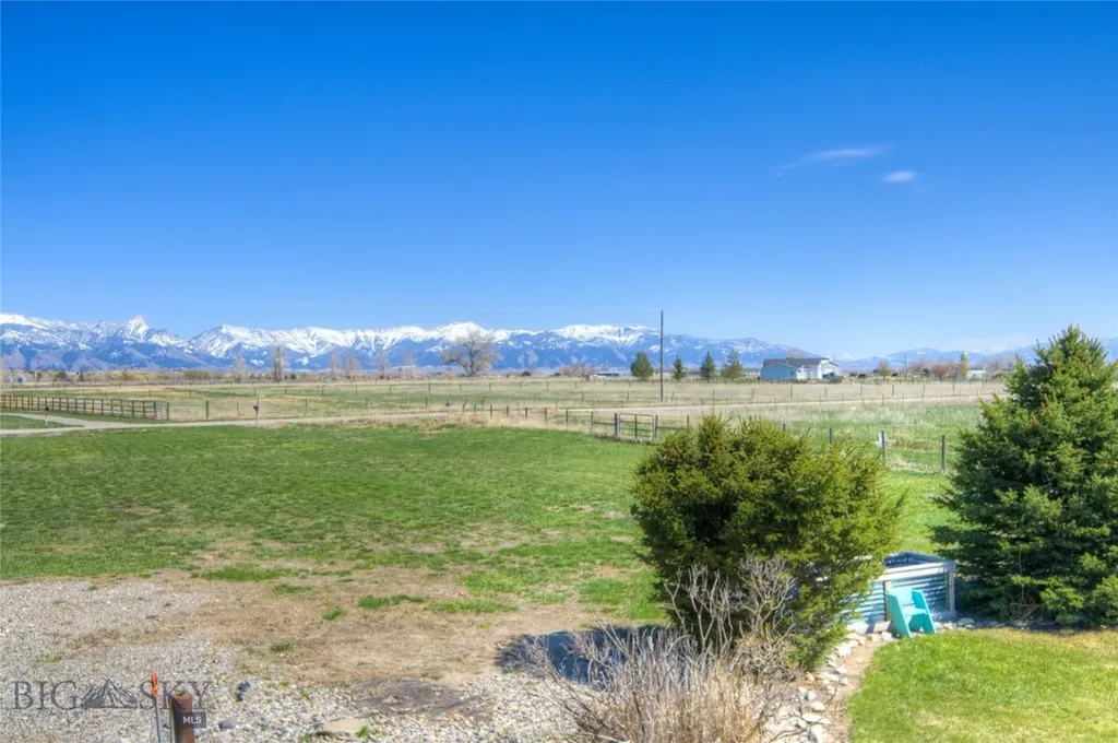 6245 Dawn Drive Belgrade MT 59714
