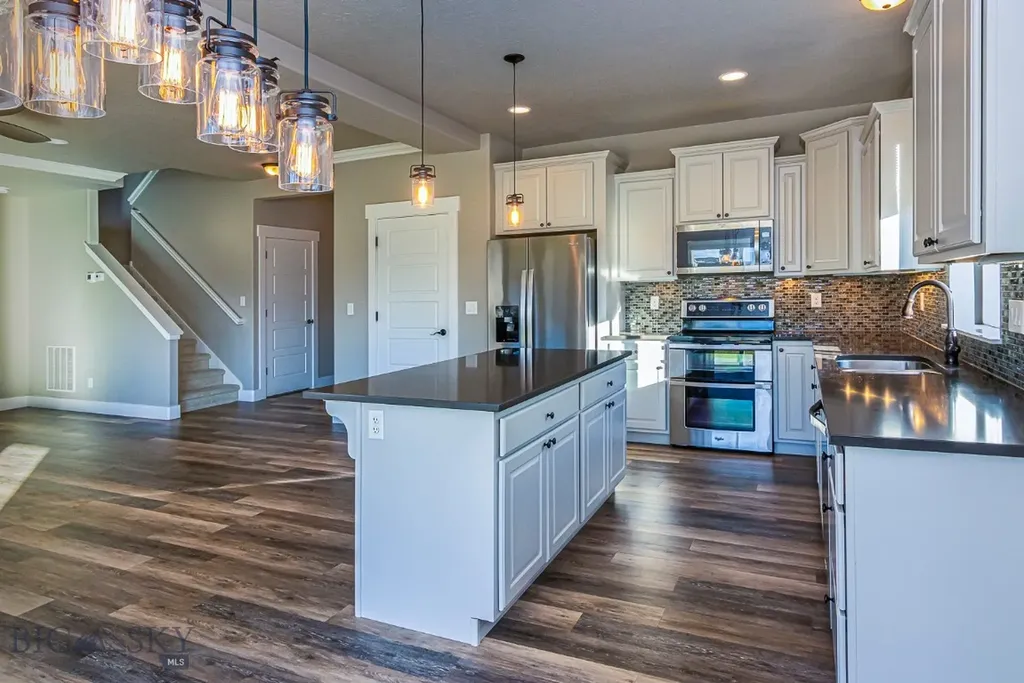 2133 Stewart Loop Bozeman MT 59718