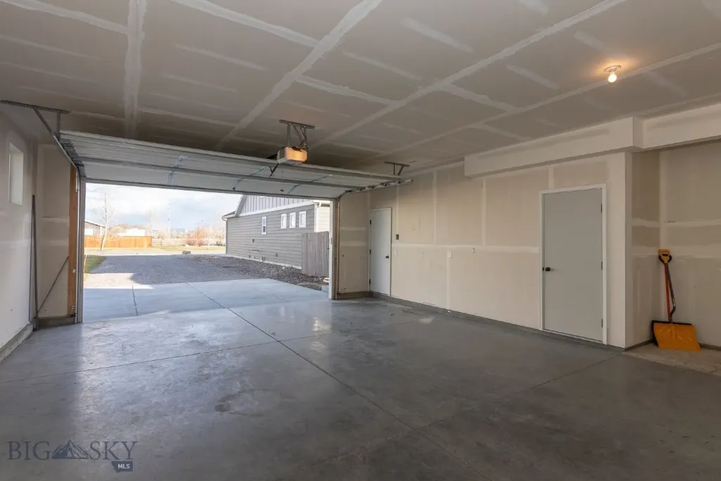 2133 Stewart Loop Bozeman MT 59718