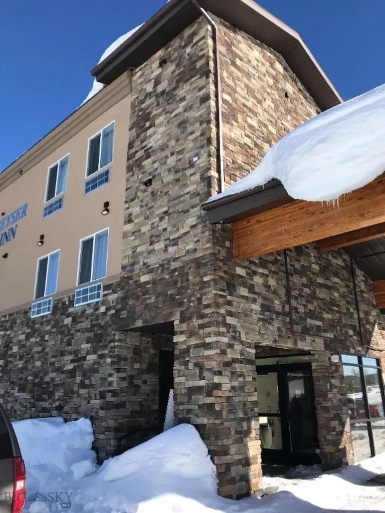 101 S Electric Street West Yellowstone MT 59758