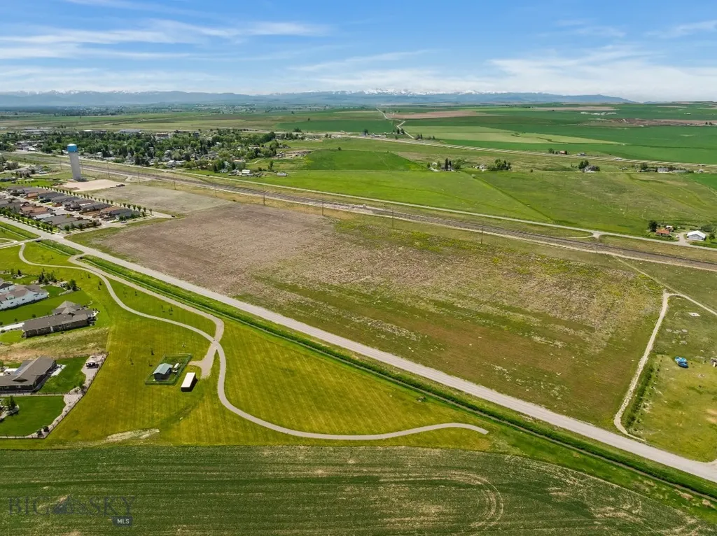 Tbd Farmall Lane Manhattan MT 59741