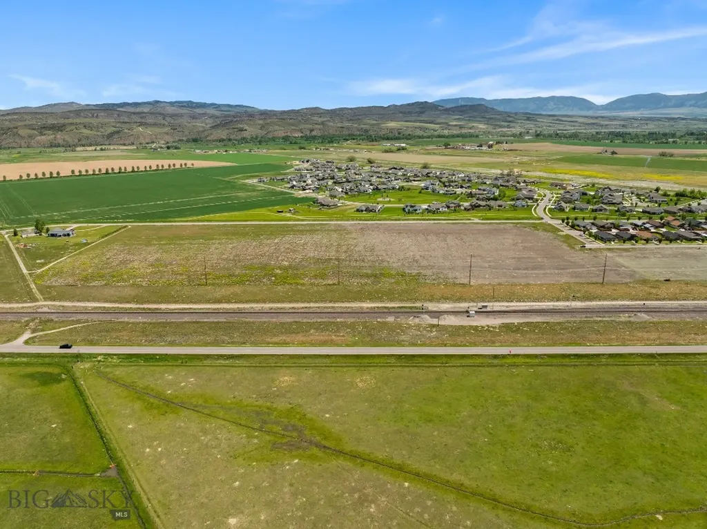 Tbd Farmall Lane Manhattan MT 59741