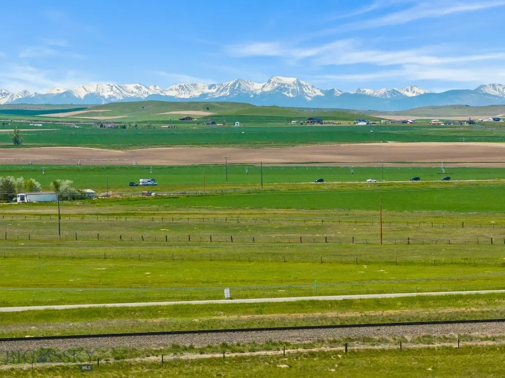 Tbd Farmall Lane Manhattan MT 59741