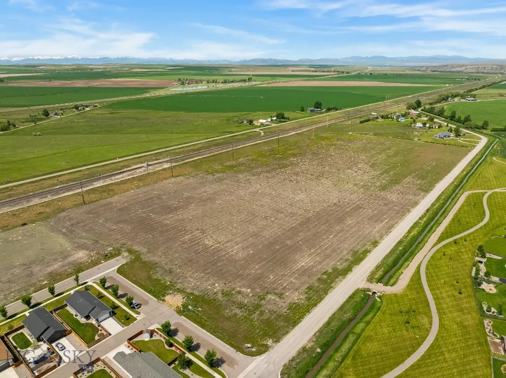 Tbd Farmall Lane Manhattan MT 59741