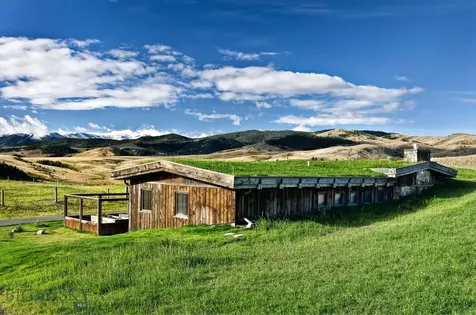 140 Cowboy Trail Gallatin Gateway MT 59730