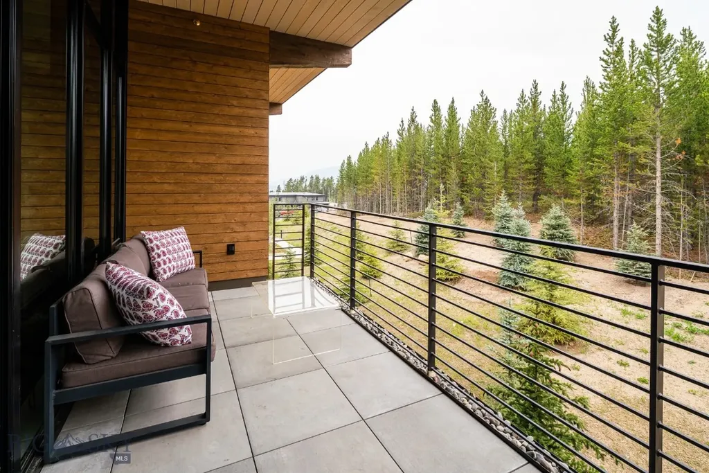 4 Boathouse Way Big Sky MT 59716