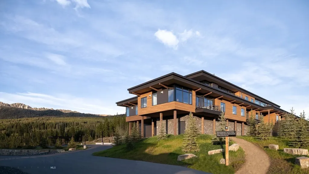 4 Boathouse Way Big Sky MT 59716