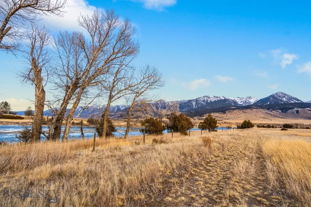 Tbd East River Road Livingston MT 59004