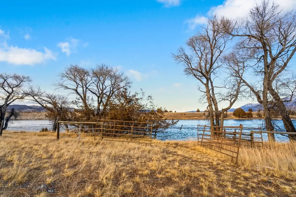 Tbd East River Road Livingston MT 59004