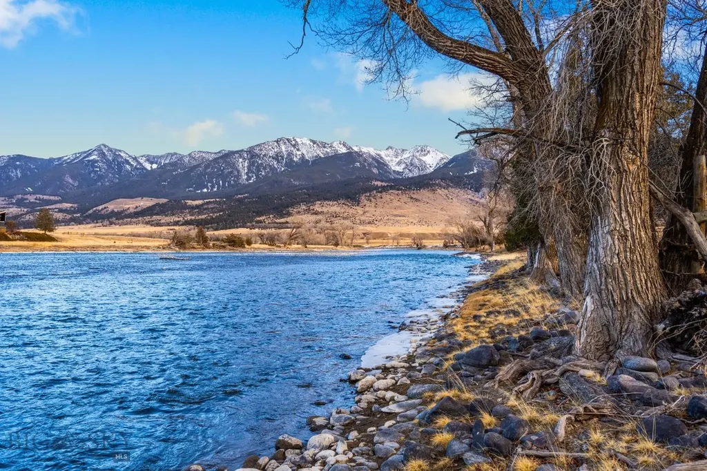 Tbd East River Road Livingston MT 59004