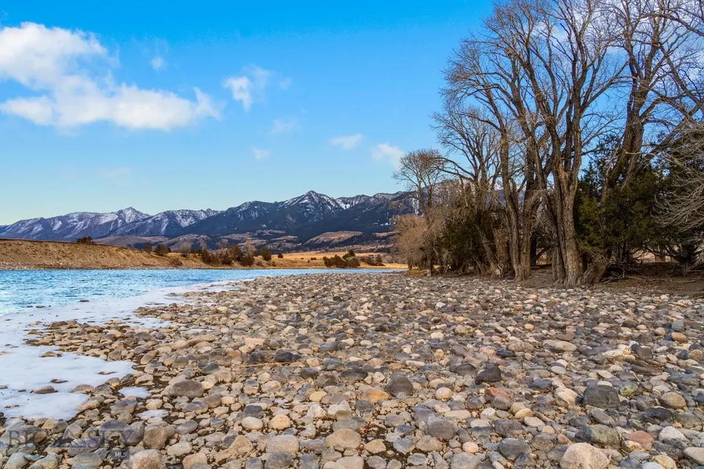 Tbd East River Road Livingston MT 59004