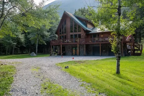 29 Moose Haven Loop Mcleod MT 59052