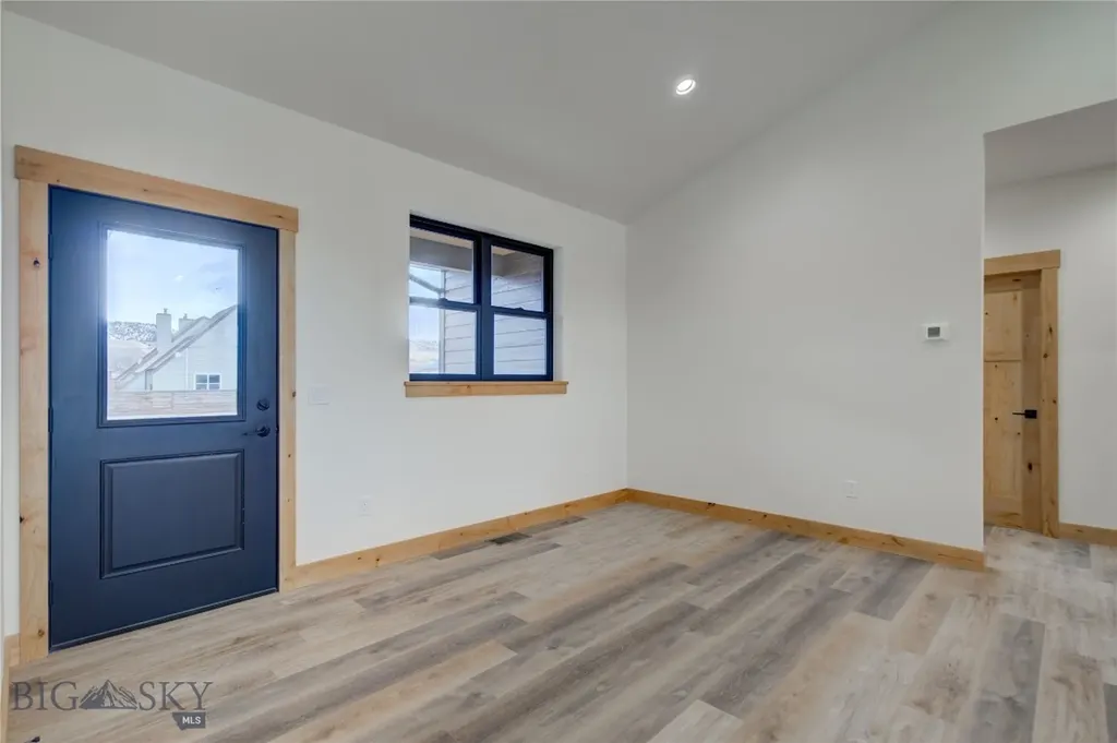 811 Madison Avenue Ennis MT 59729