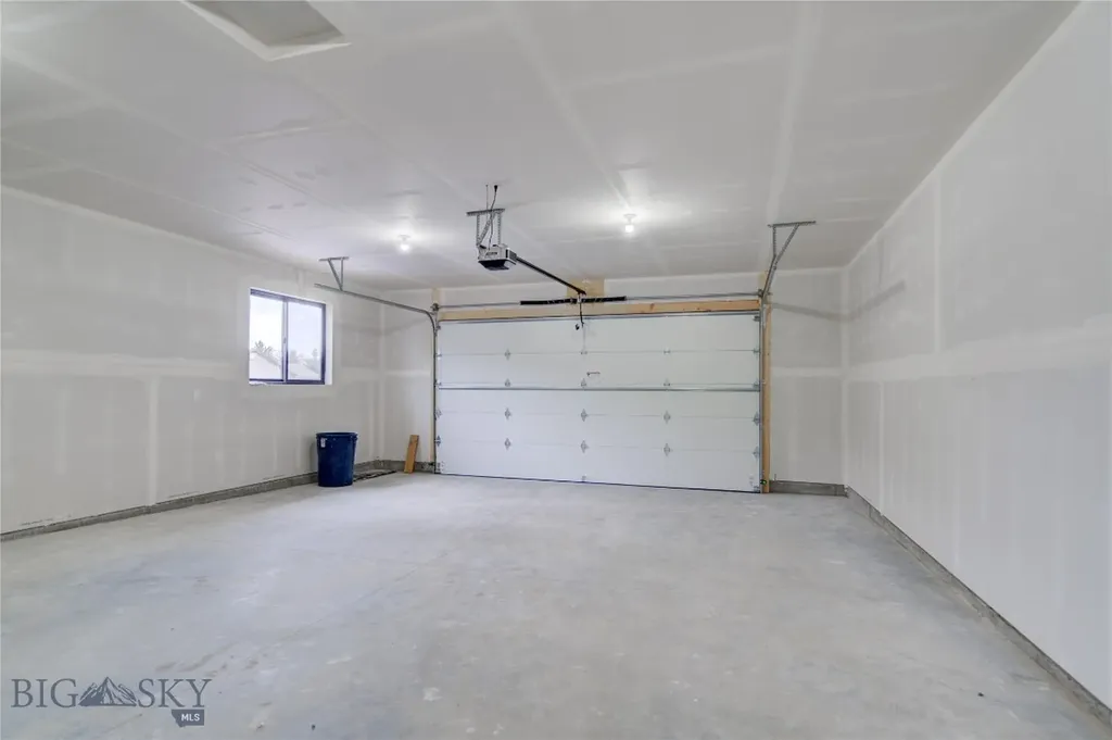 811 Madison Avenue Ennis MT 59729