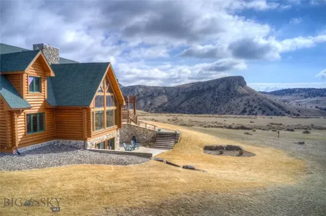 281 Double D Lane Manhattan MT 59741
