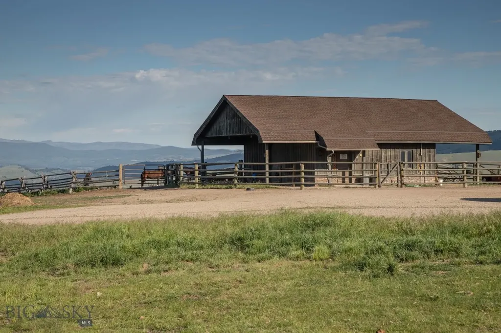 96 Kokopelli Lane Philipsburg MT 59858