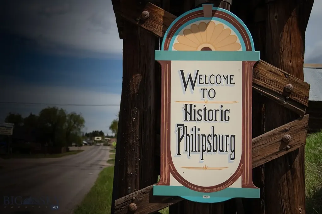 96 Kokopelli Lane Philipsburg MT 59858