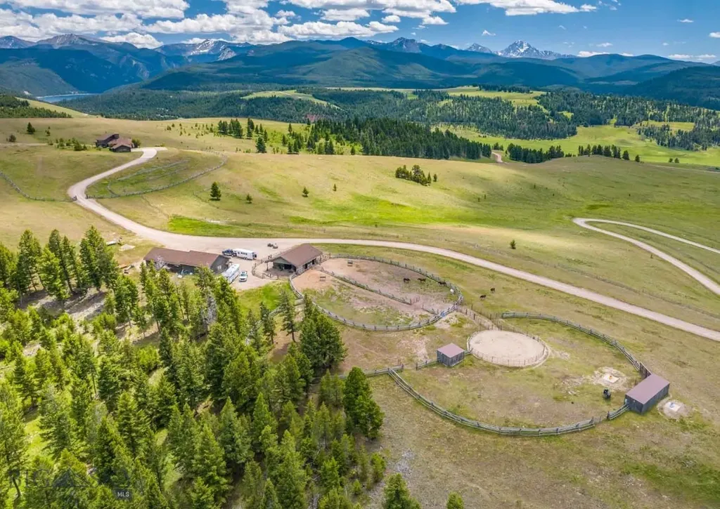 96 Kokopelli Lane Philipsburg MT 59858
