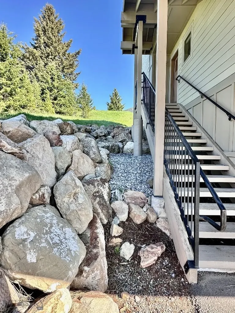 71 Sheffield Road Big Sky MT 59716