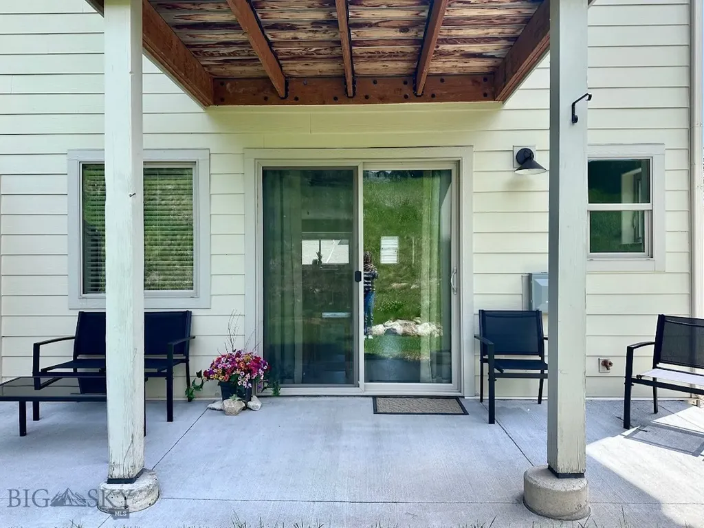 71 Sheffield Road Big Sky MT 59716