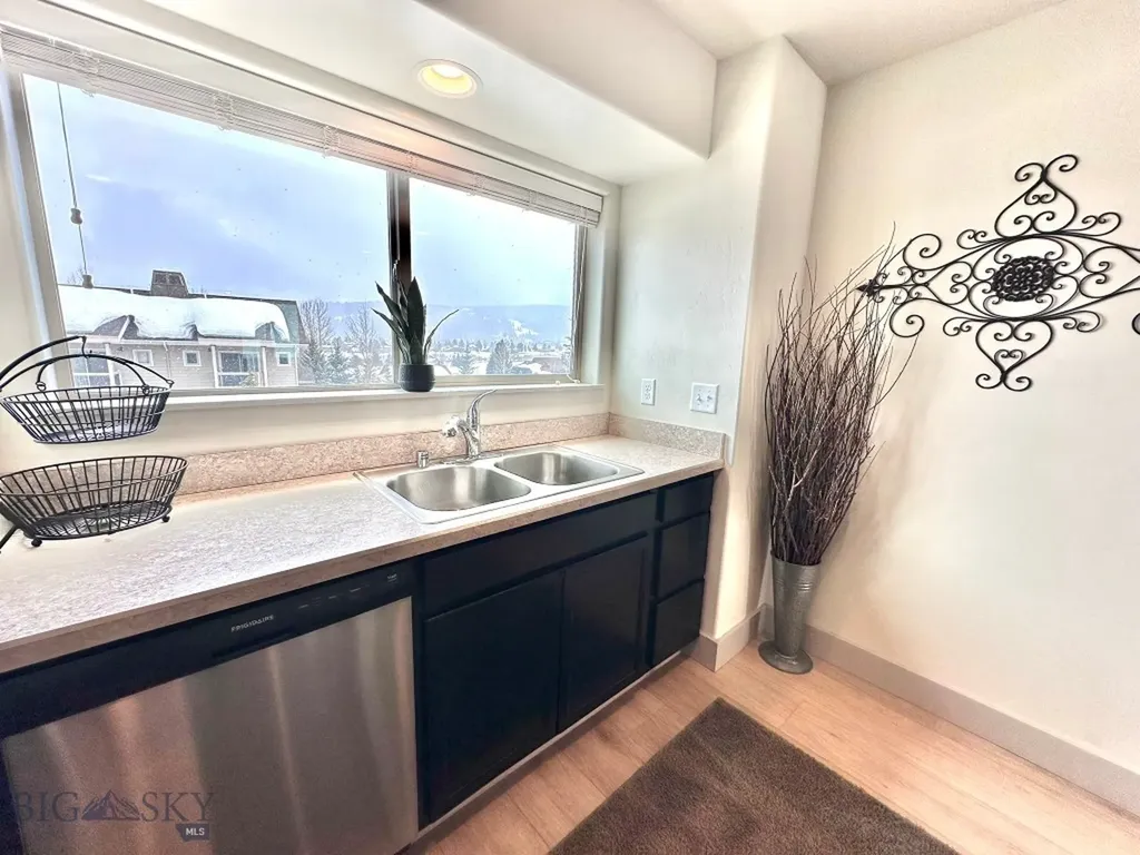71 Sheffield Road Big Sky MT 59716