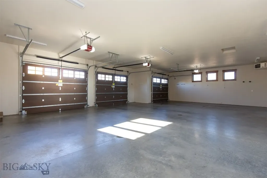 1089 Black Bull Trail Bozeman MT 59718