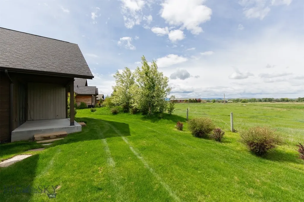 1089 Black Bull Trail Bozeman MT 59718