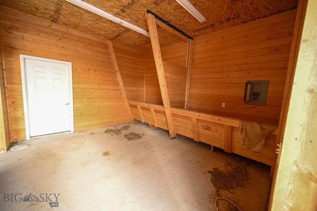 185 Cottonwood Road Townsend MT 59644