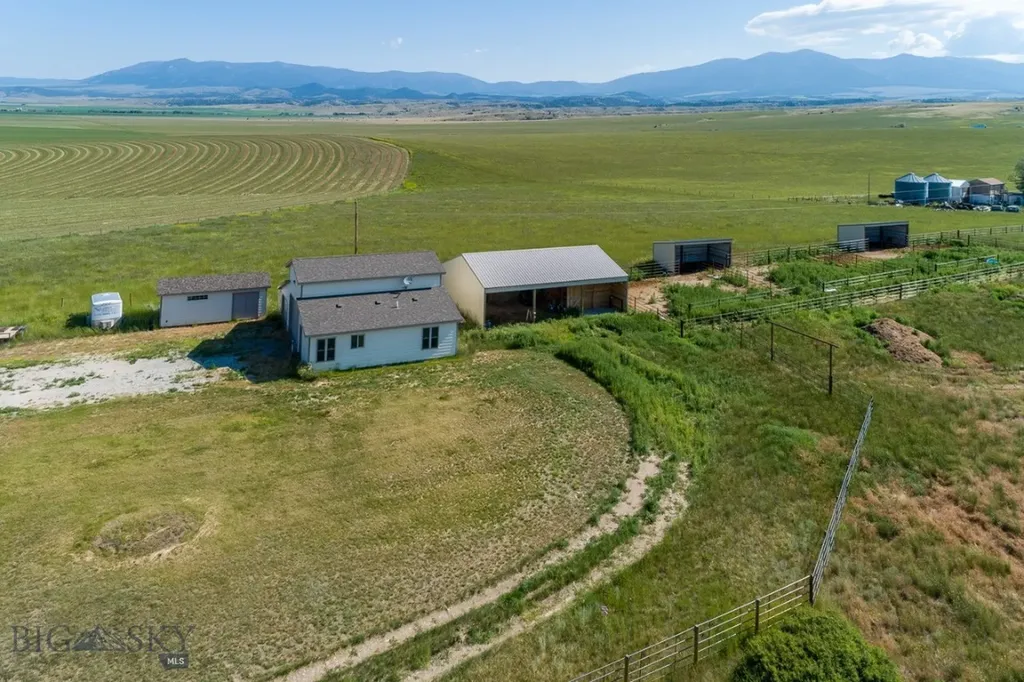185 Cottonwood Road Townsend MT 59644