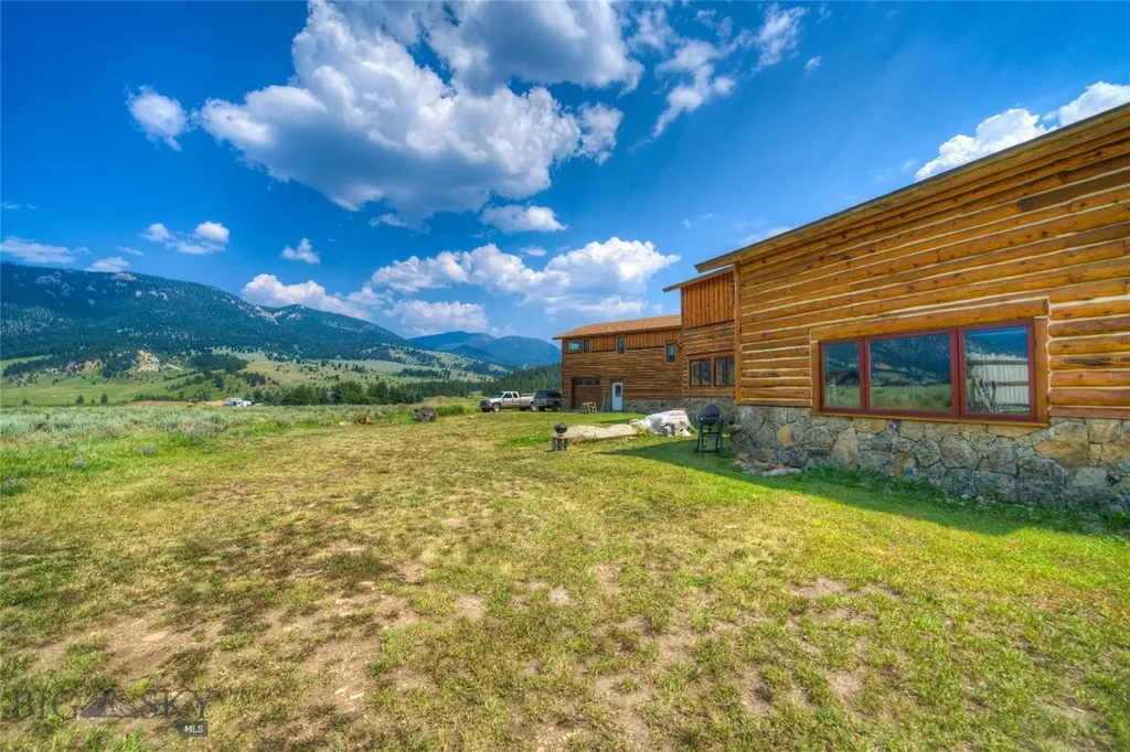 135 Twin Antler Drive Gallatin Gateway MT 59730