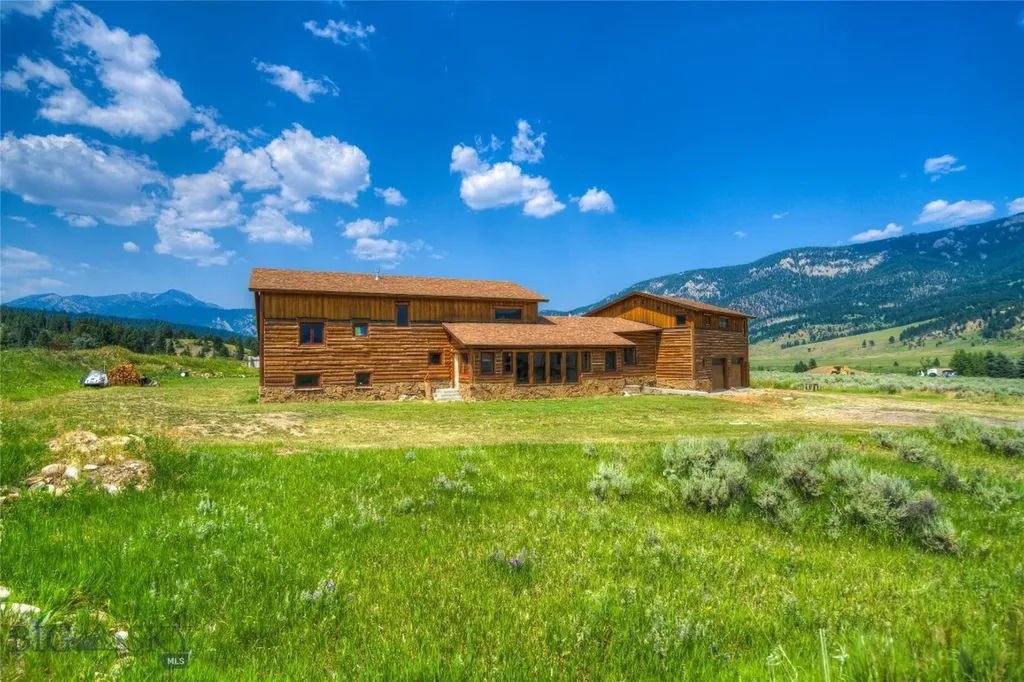 135 Twin Antler Drive Gallatin Gateway MT 59730