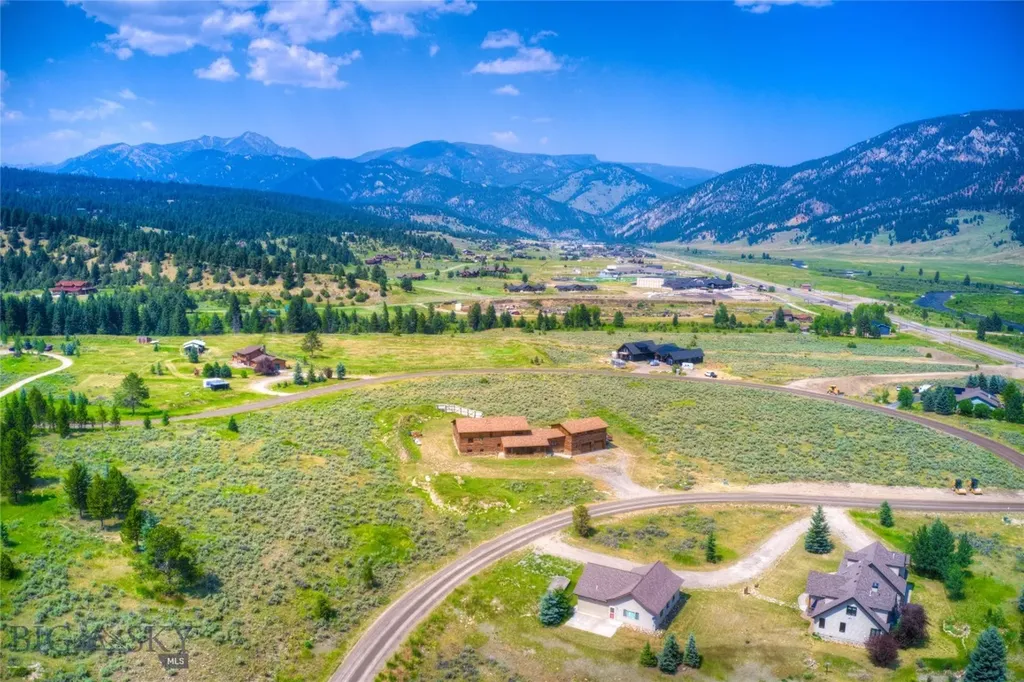 135 Twin Antler Drive Gallatin Gateway MT 59730