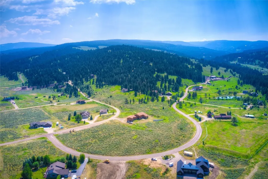 135 Twin Antler Drive Gallatin Gateway MT 59730